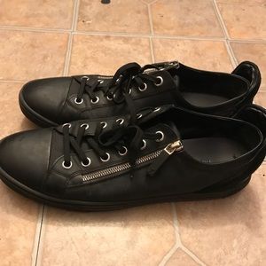 Louis Vuitton shoes